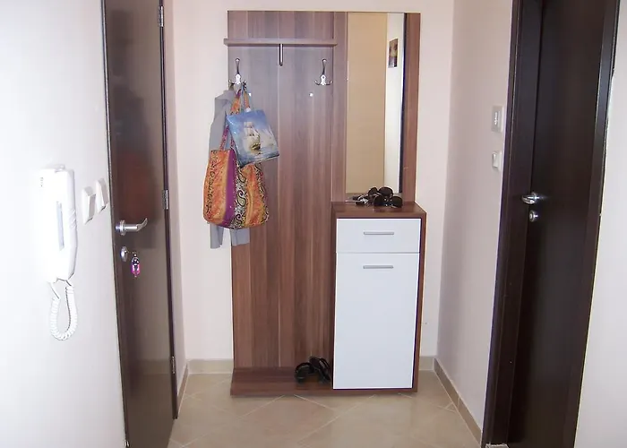 Black Sea Meadows Apartamento *